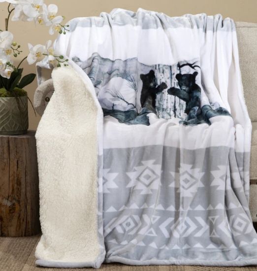 Picture of Mama Bear and Cubs Plush Throw