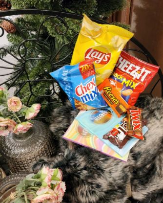 Picture of Entertainment & Snacks Gift Bag