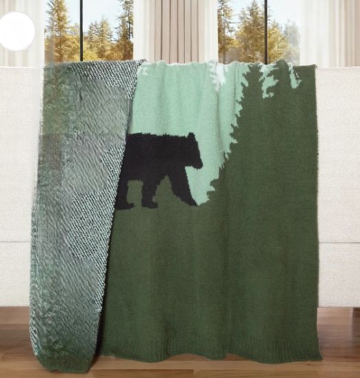 Picture of Smoky Mountain Bear Stretchy Throw