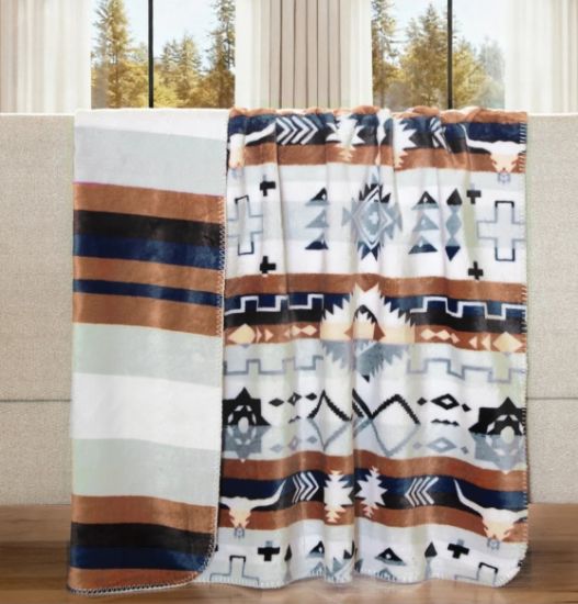 Picture of Limestone Butte Plush Throw Wrangler